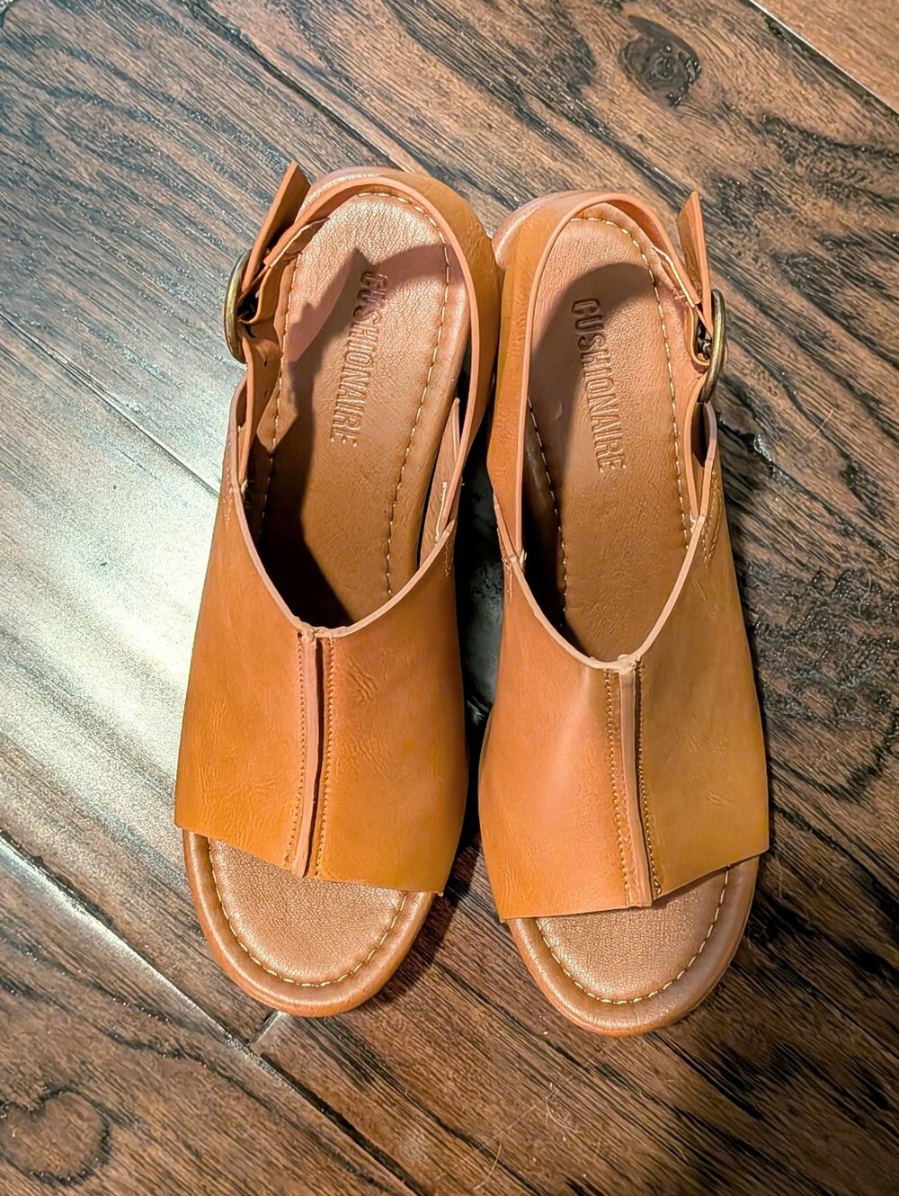 Cushionaire Women's Slingback Sandals - Picture 7 of 10